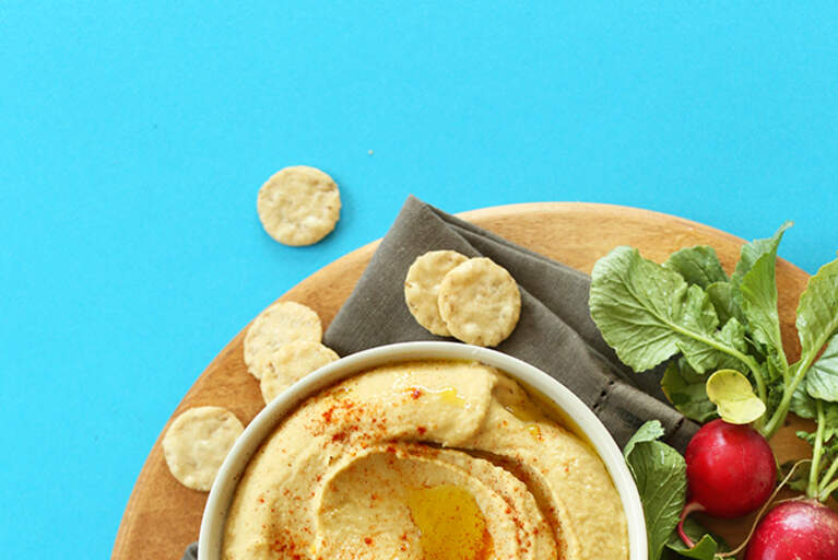 Easy 5-Minute Microwave Hummus