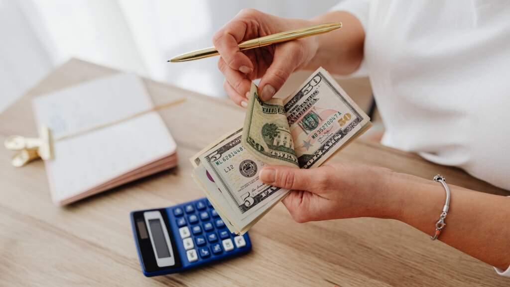 Why Did I Buy That? Learning How to Spend Mindfully